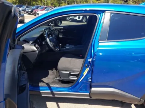 Another view of 2018 Toyota C-HR XLE Sport Utility 4D for sale in Broken Arrow, OK at JT Wholesale Auto, Inc.
