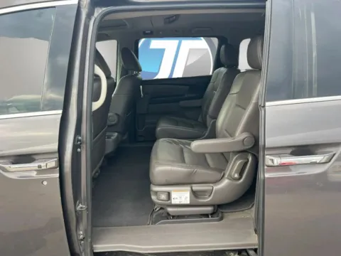 Another view of 2015 Honda Odyssey Touring Elite Minivan 4D for sale in Broken Arrow, OK at JT Wholesale Auto, Inc.