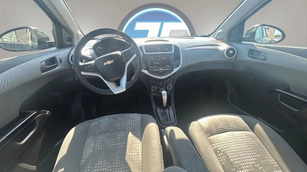 Chevrolet Sonic photo 19