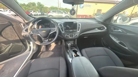 More photos of 2019 Chevrolet Malibu LT Sedan 4D at JT Wholesale Auto, Inc., OK