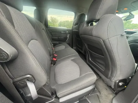 More photos of 2016 Chevrolet Traverse LT Sport Utility 4D at JT Wholesale Auto, Inc., OK