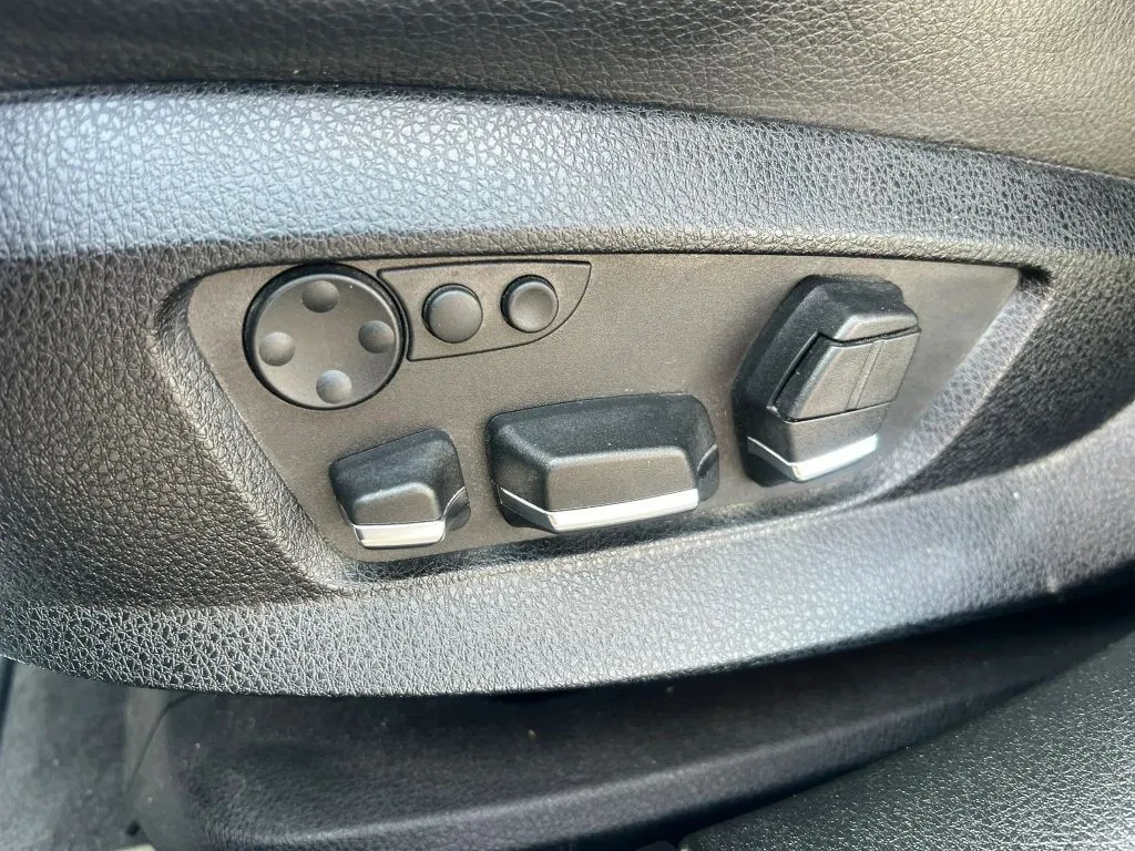 BMW 7 Series photo 42