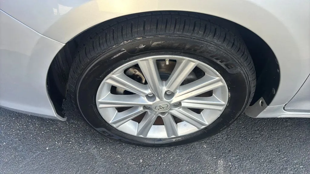 Toyota Camry photo 34