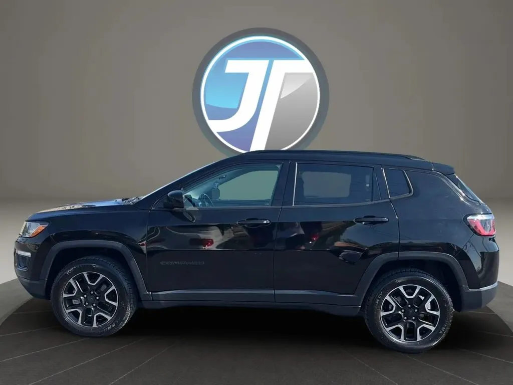 Jeep Compass photo 9