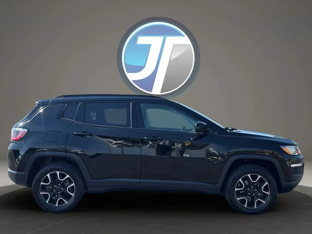 Jeep Compass photo 21