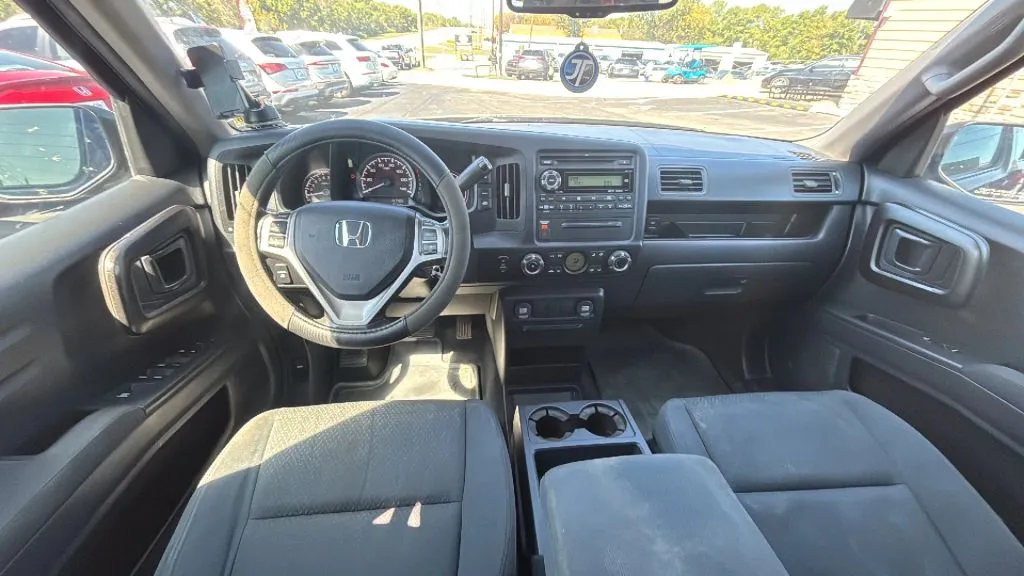 Honda Ridgeline photo 13