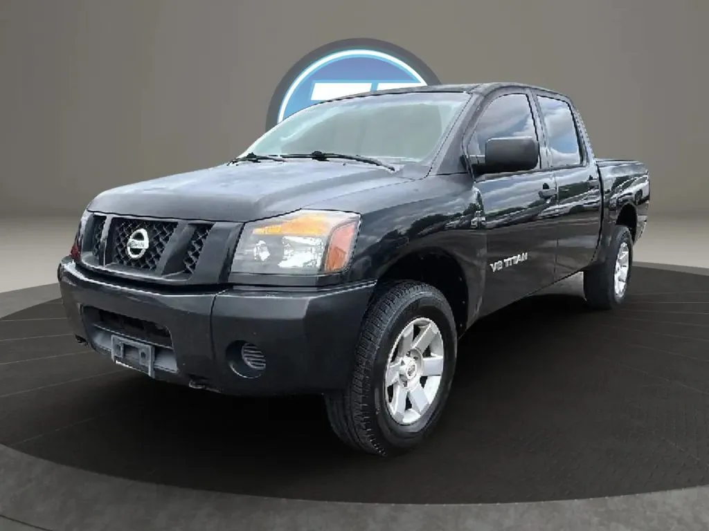 Nissan Titan photo 15
