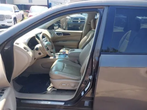 Photos of 2015 Nissan Pathfinder Platinum Sport Utility 4D for sale in Broken Arrow, OK at JT Wholesale Auto, Inc.