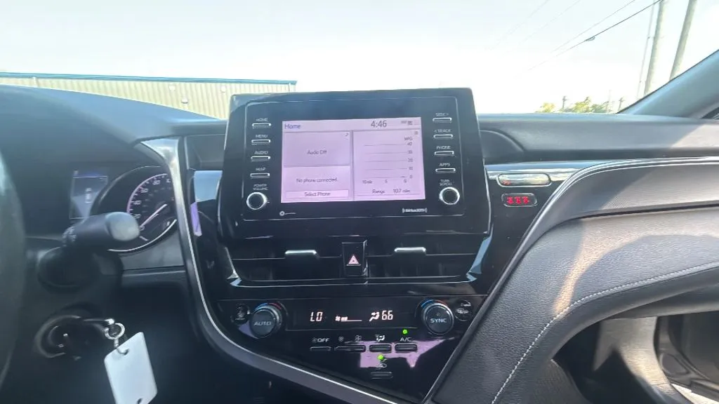 Toyota Camry photo 19