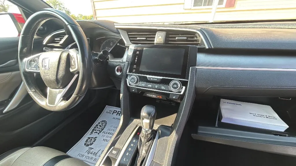 Honda Civic photo 11