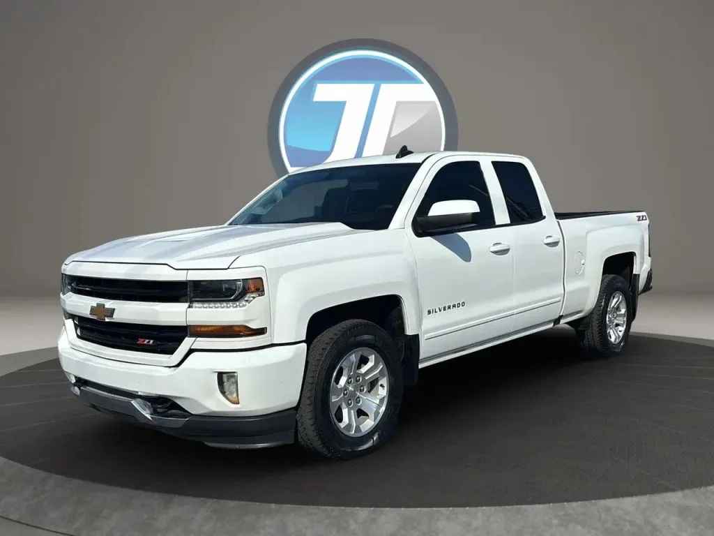 Chevrolet Silverado photo 18