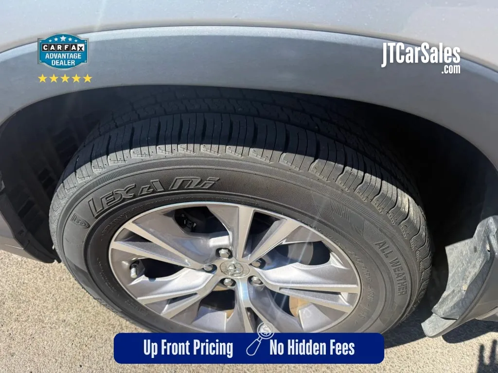 Toyota Highlander photo 18