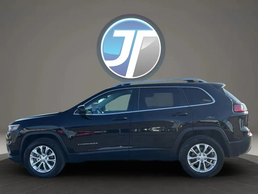 Jeep Cherokee photo 18