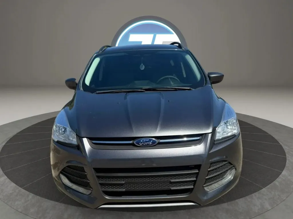 Ford Escape photo 10