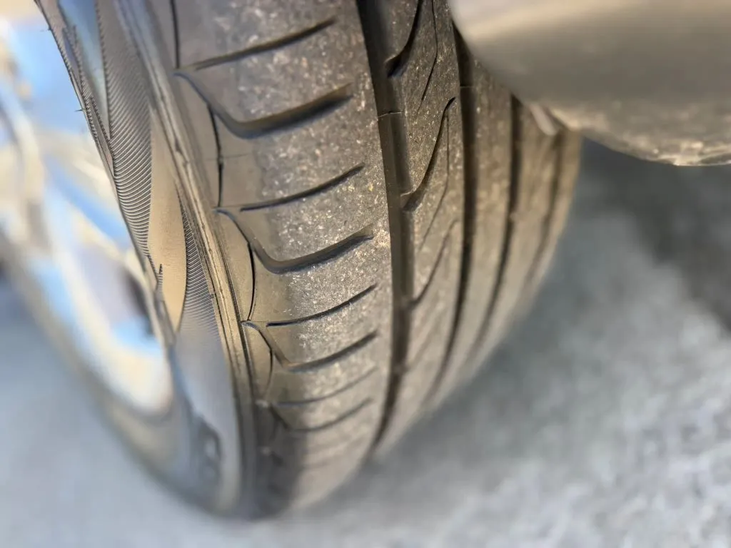 Ford Escape photo 16