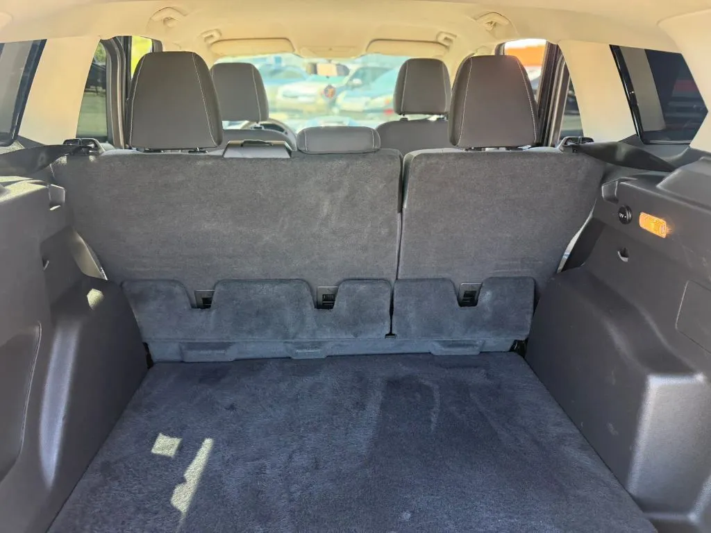 Ford Escape photo 22