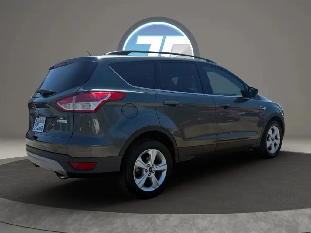 Ford Escape photo 24