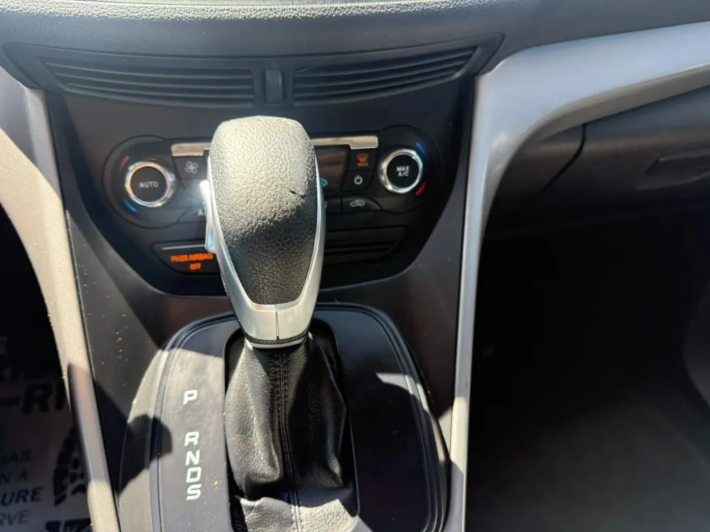 Ford Escape photo 35