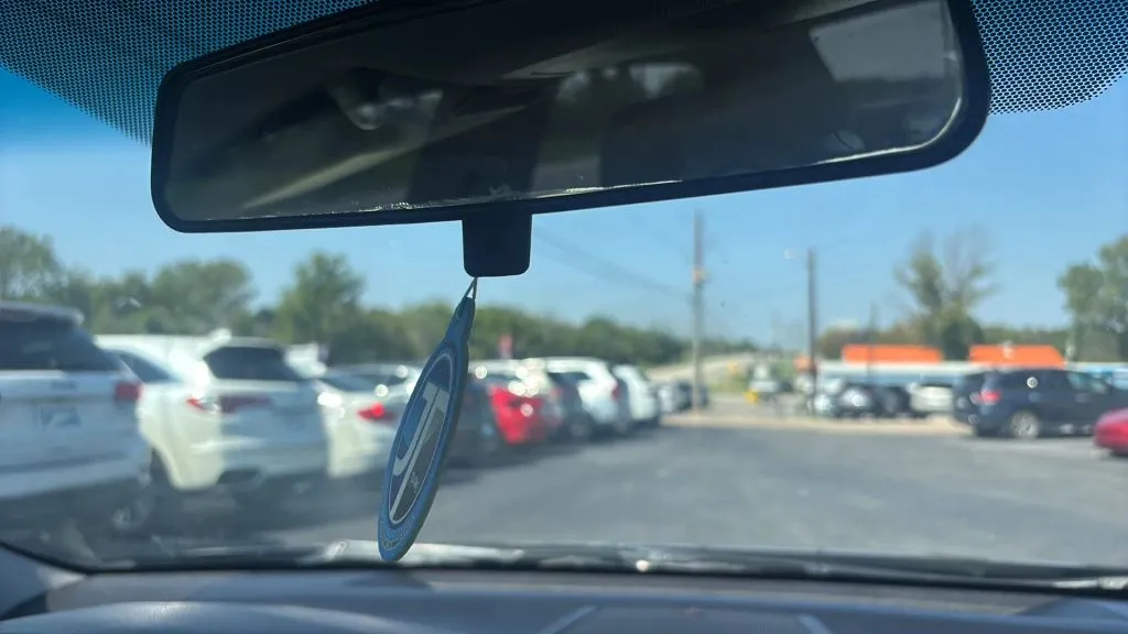 Toyota Camry photo 27