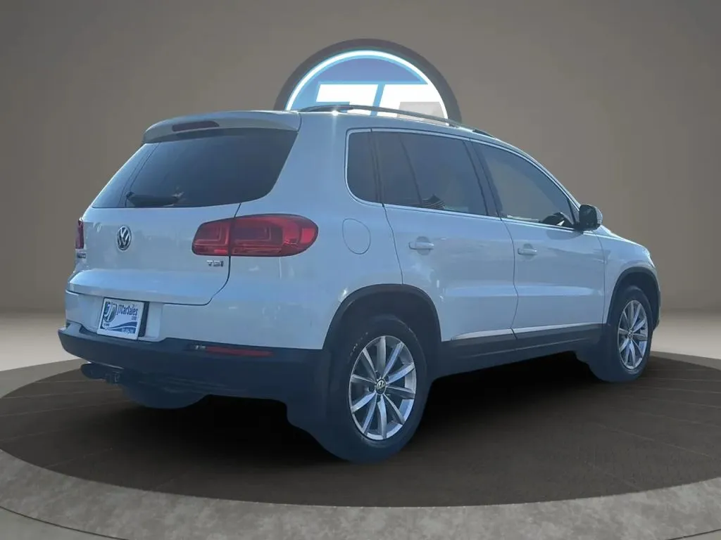 Volkswagen Tiguan photo 8