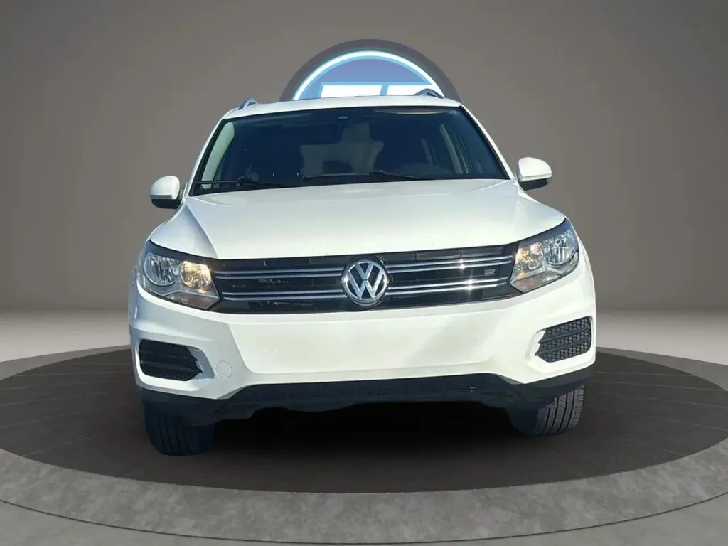 Volkswagen Tiguan photo 3