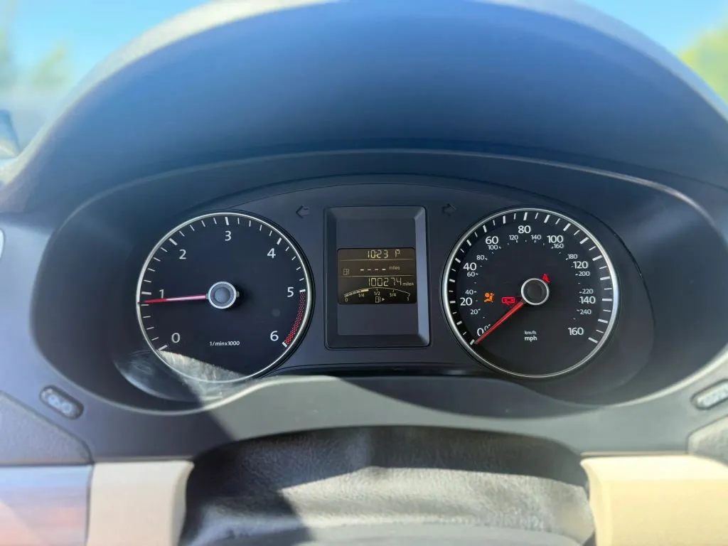Volkswagen Jetta photo 16
