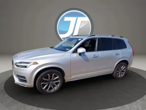 More photos of 2019 Volvo XC90 T6 Momentum Sport Utility 4D at JT Wholesale Auto, Inc., OK