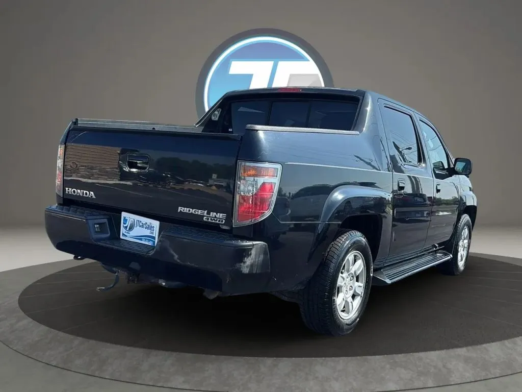Honda Ridgeline photo 9