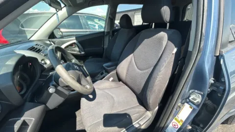 More photos of 2006 Toyota RAV4 Sport SUV 4D at JT Wholesale Auto, Inc., OK