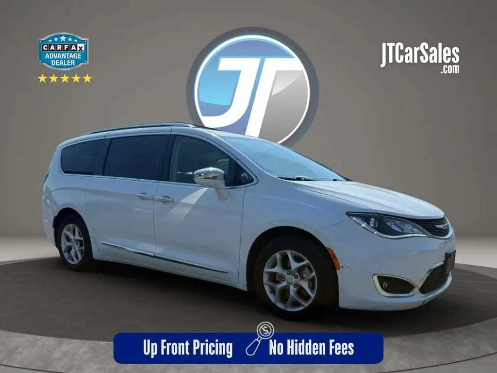 White 2020 Chrysler Pacifica Limited Minivan 4D for sale in Broken Arrow, OK