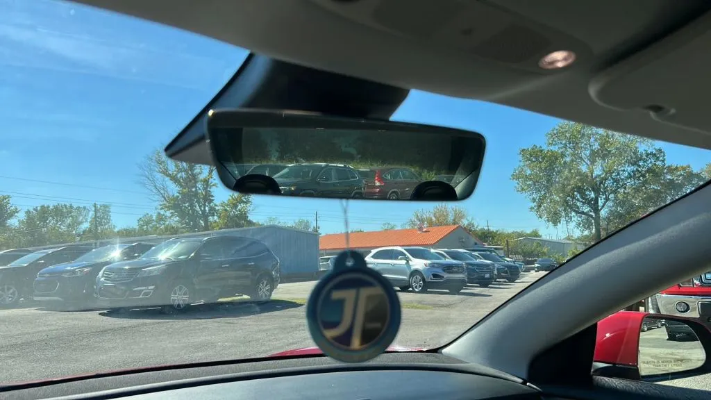 Tesla Model 3 photo 24