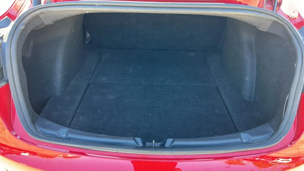 Tesla Model 3 photo 35