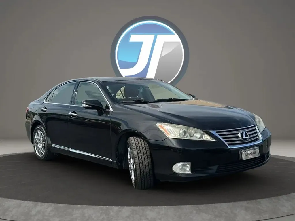 Lexus ES photo 42