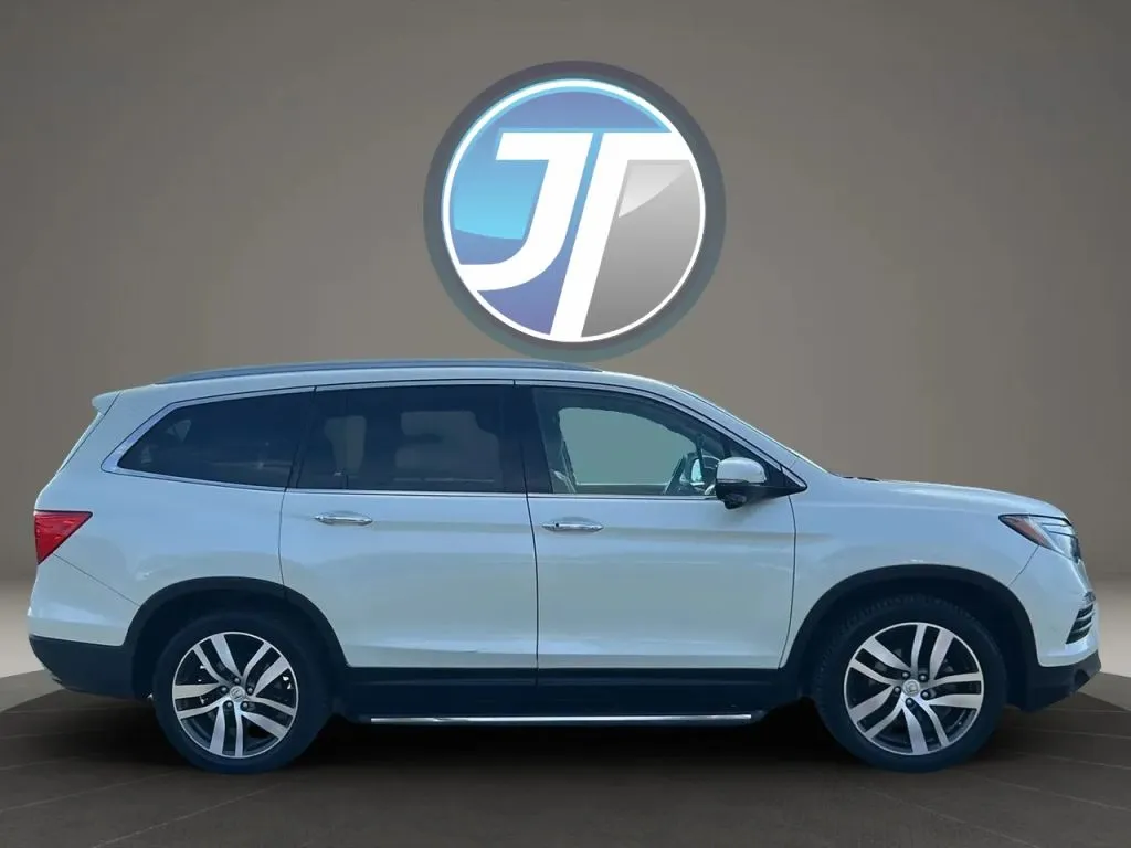 Honda Pilot photo 10
