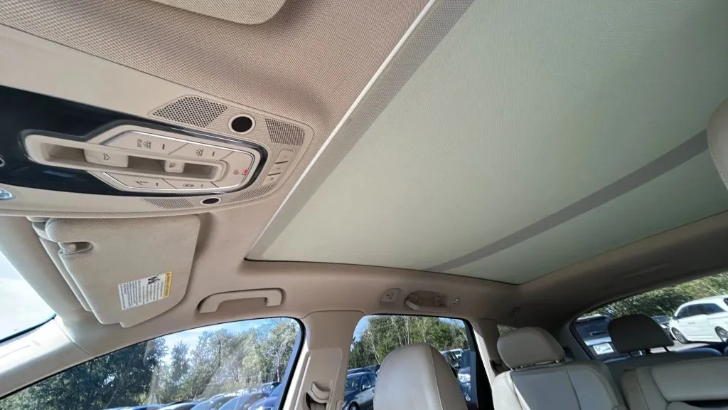 Audi Q7 photo 28