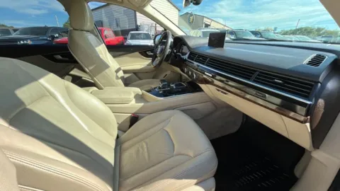 Photos of 2017 Audi Q7 3.0T Premium Plus Sport Utility 4D for sale in Broken Arrow, OK at JT Wholesale Auto, Inc.