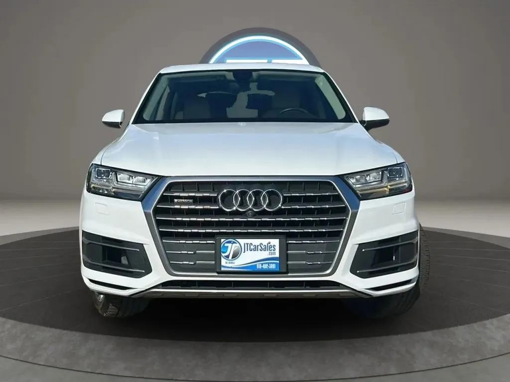 Audi Q7 photo 4