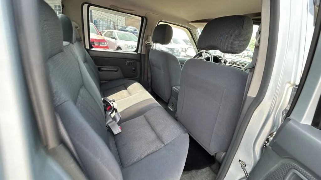 Nissan Frontier photo 20