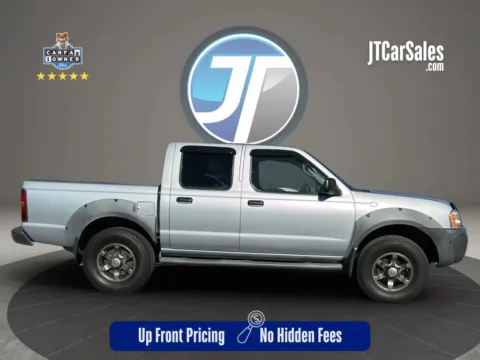 Silver 2002 Nissan Frontier Crew Cab XE Short Bed for sale in Broken Arrow, OK