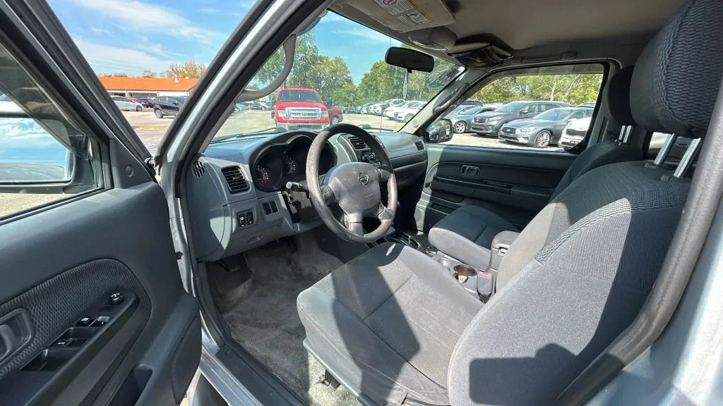 Nissan Frontier photo 18