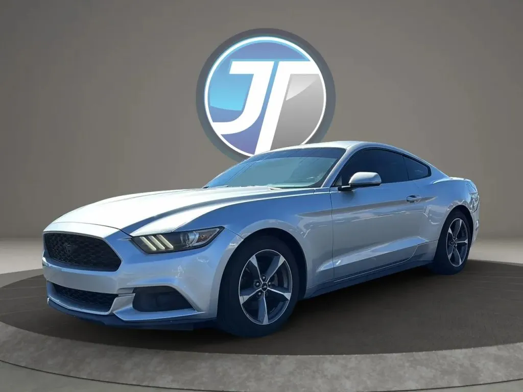 Ford Mustang photo 21