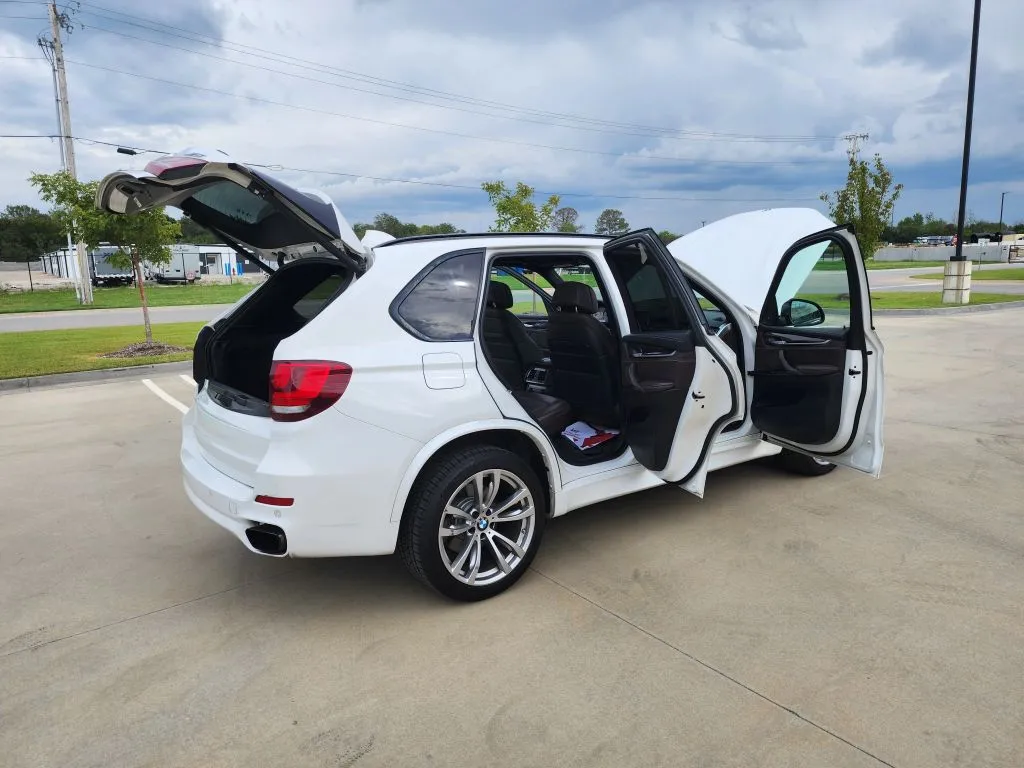BMW X5 photo 13