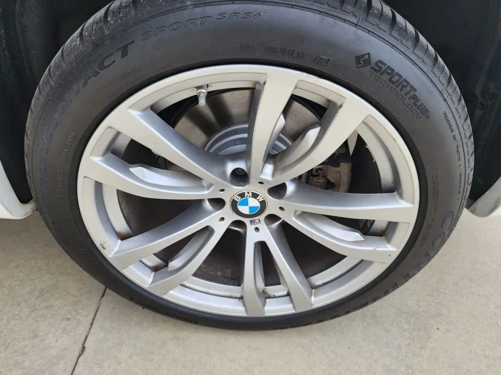 BMW X5 photo 39