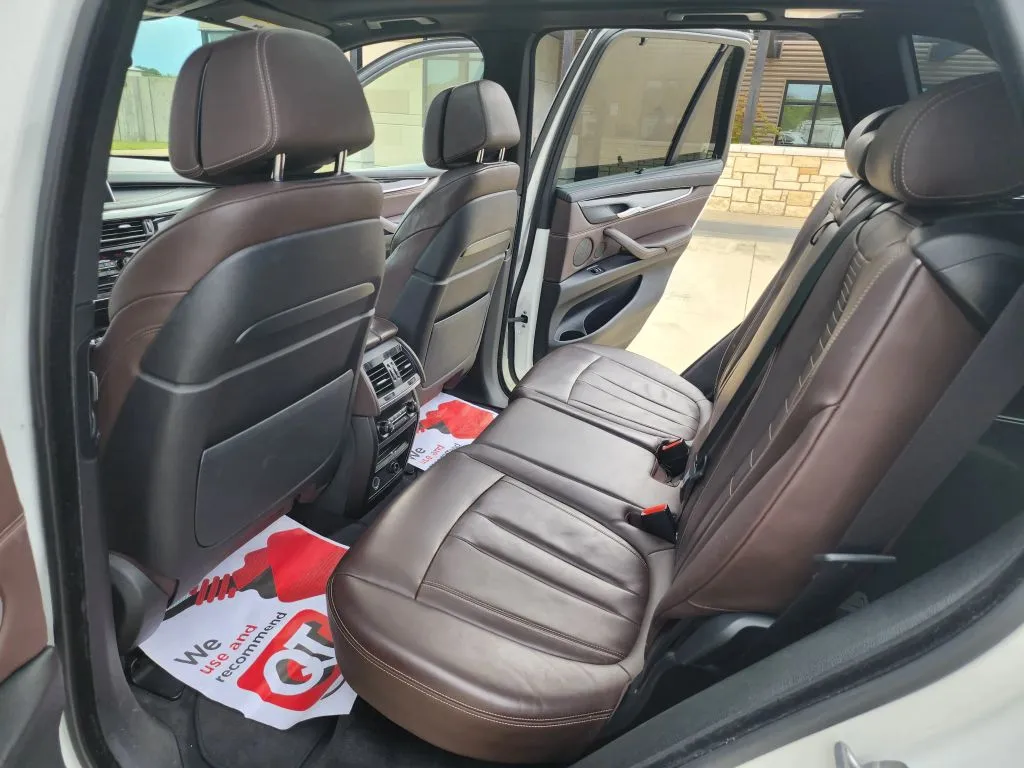 BMW X5 photo 24