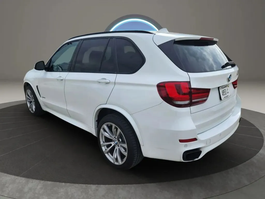 BMW X5 photo 5