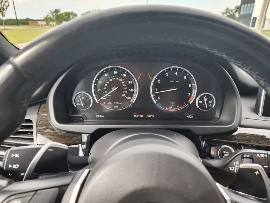 BMW X5 photo 30