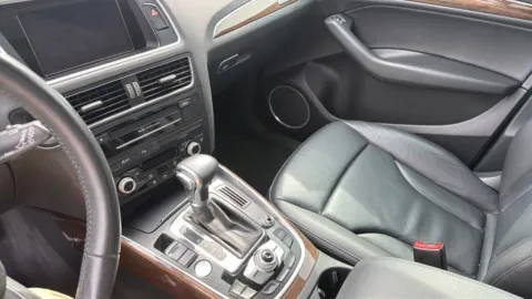 More photos of 2016 Audi Q5 2.0T Premium Plus Sport Utility 4D at JT Wholesale Auto, Inc., OK