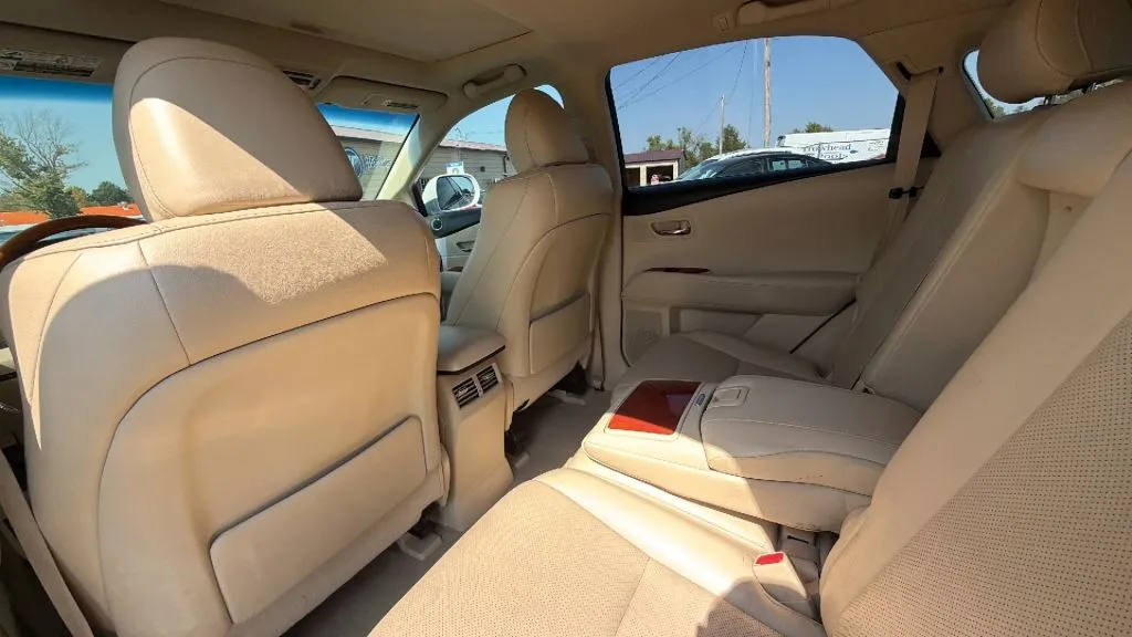 Lexus RX photo 43