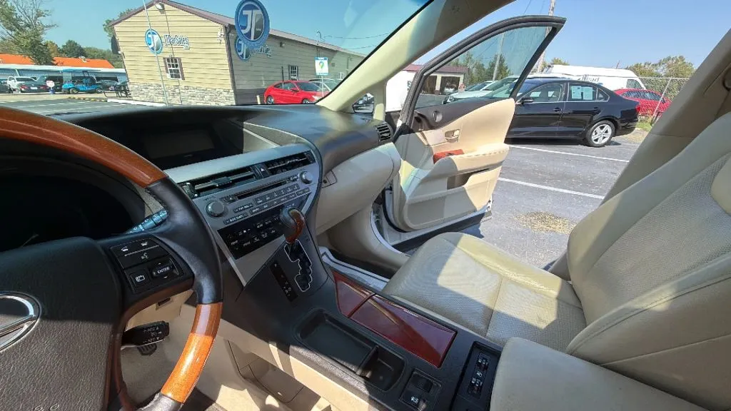 Lexus RX photo 29