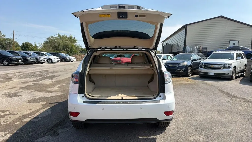 Lexus RX photo 15